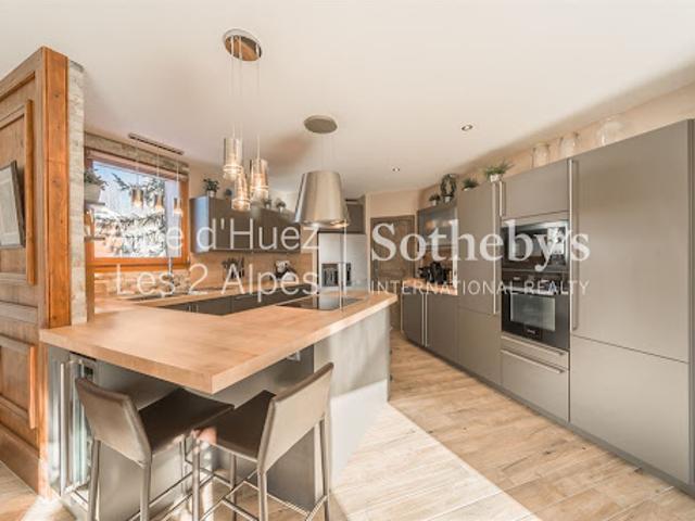 Vente Chalet 9 pièces 420 m2 Les deux alpes