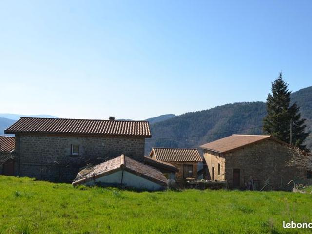 Vente | Corps de ferme | 5p | 4ch | 82 m² | Chalencon | Expo Sud | Jardin