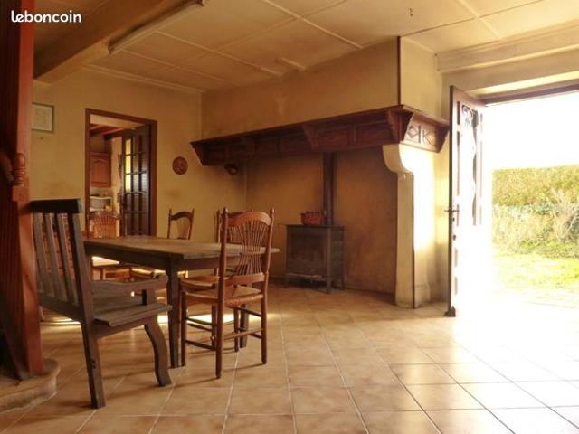 Vente | Corps de ferme | 6p | 4ch | 160 m² | Uzein | Expo Sud | Terrasse · Jardin