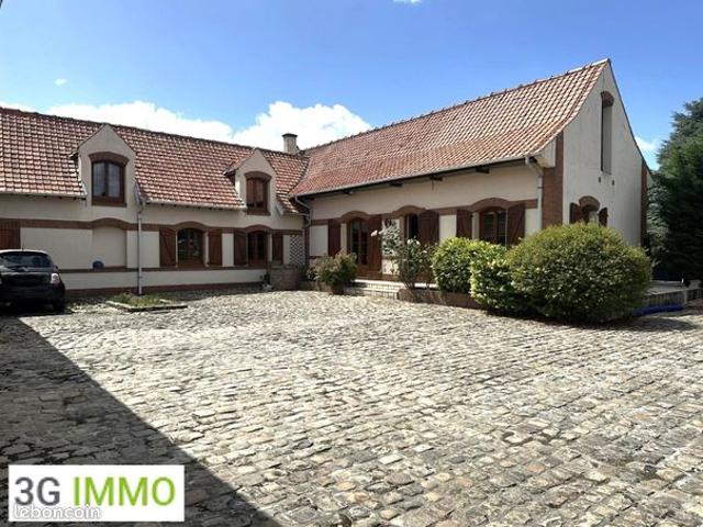 Vente | Corps de ferme | 6p | 4ch | 208.35 m² | Hinges | Expo Sud | Terrasse · Jardin