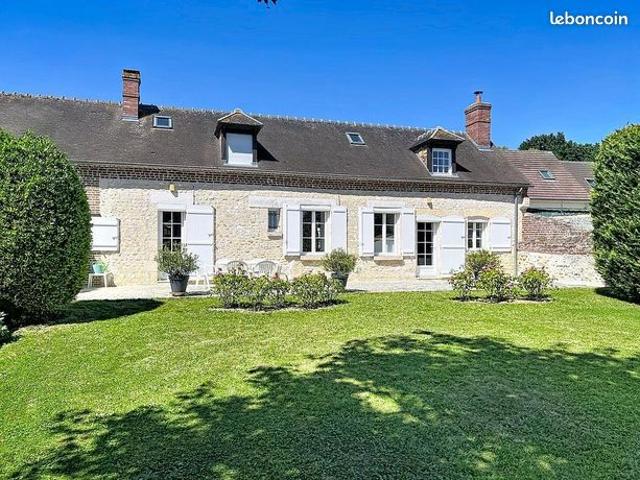 Vente | Corps de ferme | 10p | 5ch | 200 m² | Jonquières | Expo Sud | Terrasse · Jardin