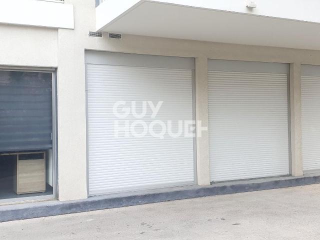 Vente des murs Local commercial avec parking 85m² Cannes la Bocca