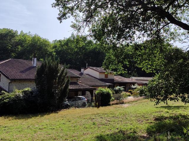 Vente Domaine 15 pièces