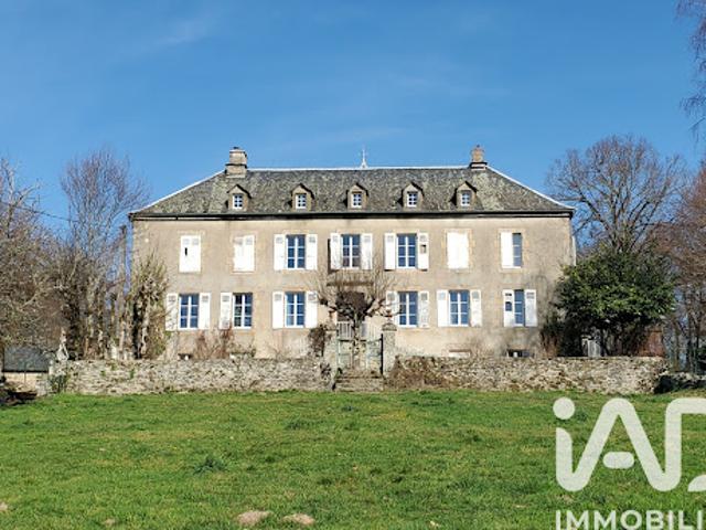 Vente Domaine 10 pièces 248 m2 Saint Cirgues la Loutre