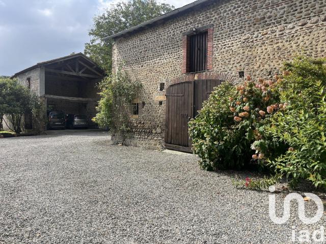 Vente Domaine 12 pièces 410m² Vic en Bigorre