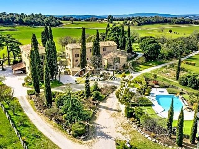 Vente Domaine 20 pièces