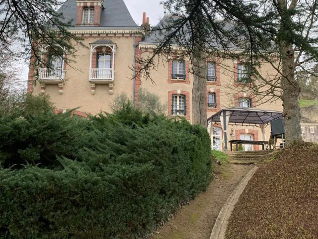 Vente Domaine 20 pièces