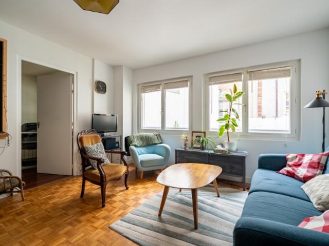 VENTE d'un appartement T3 73 m² en hyper centre de Nantes, à proximité du passage Pommeraye