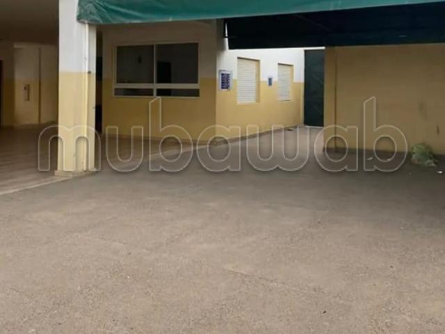 Vente d'un bel appartement à Contrebandier. 20 chambres