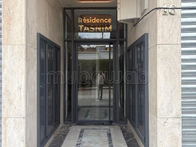 Vente d'un bel appartement à Franceville. Surface totale 72 m². Avec ascenseur et terrasse