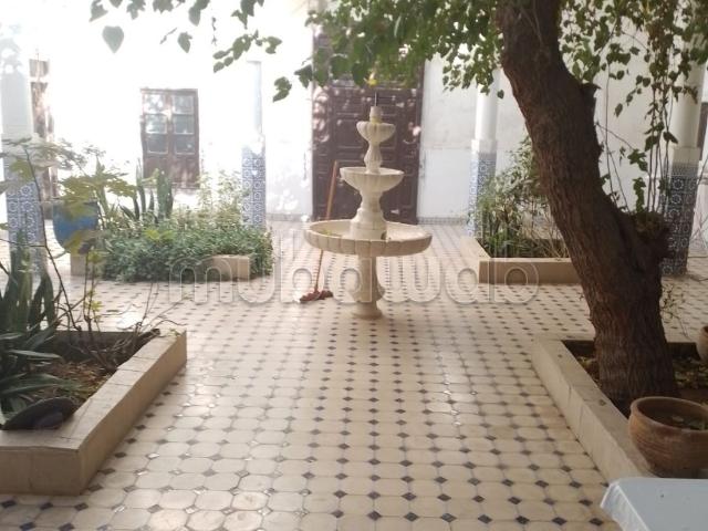 Vente d'un superbe riad à bab doukala 8 chambres agréables