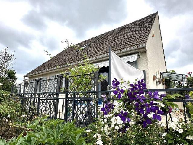 VENTE d'une maison de 6 pièces 114 m² à COULOMMIERS