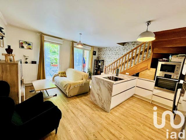 Vente Duplex 3 pièces 59 m2 Stains