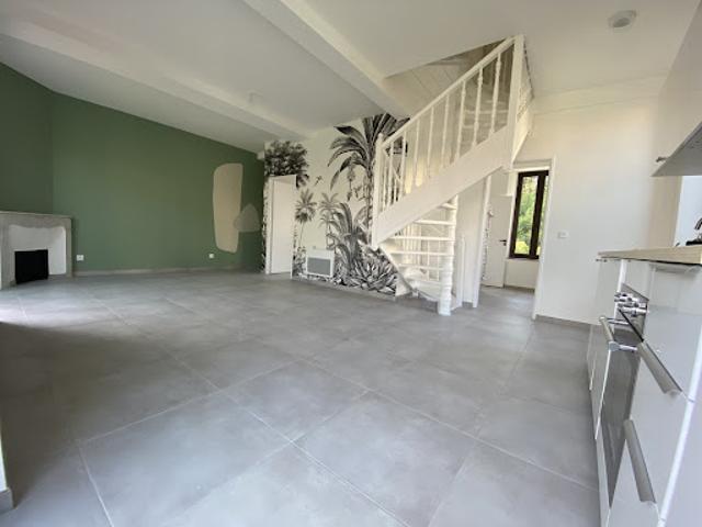 Vente Duplex 3 pièces 60.16 m2 Hyeres