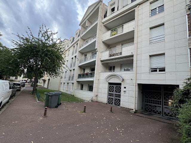 Vente Duplex 3 pièces 62 m2 Antony