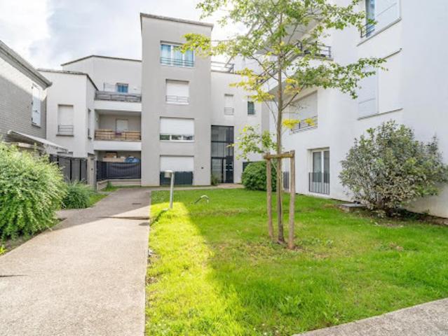 Vente Duplex 3 pièces 67 m2 Stains