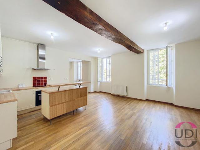Vente Duplex 3 pièces 81.75 m2 Corbeil Essonnes