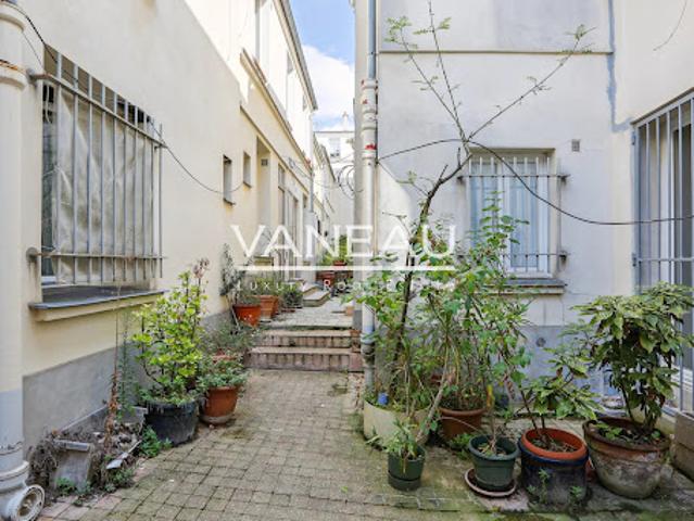 Vente Duplex 3 pièces 82.33 m2 Paris 10ème