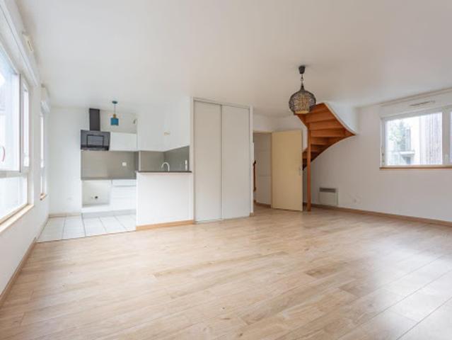 Vente Duplex 3 pièces 86 m2 Crosne