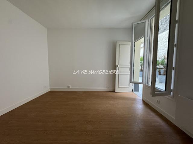 Vente Duplex 2 pièces 29.8 m2 Paris 18ème