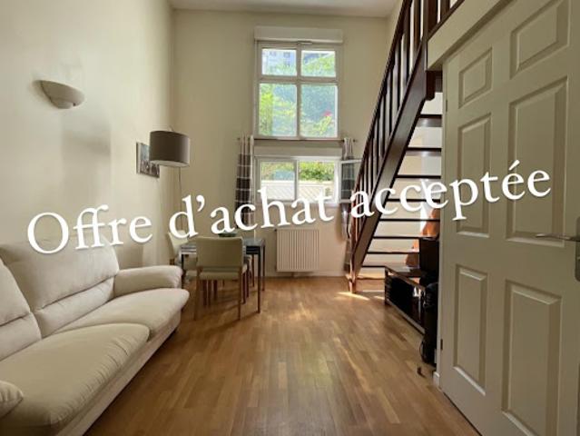 Vente Duplex 2 pièces 38 m2 Courbevoie