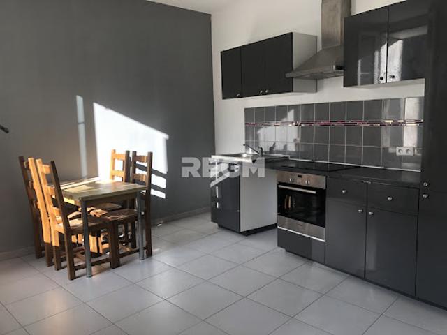 Vente Duplex 2 pièces 40 m2 La Penne sur Huveaune