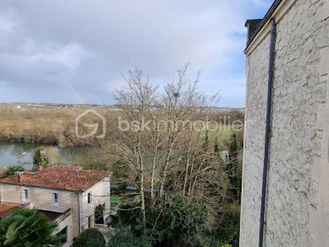 Vente Duplex 2 pièces 54.45 m2 Saintes