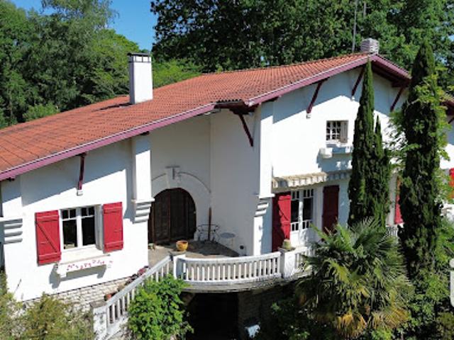 Vente Duplex 7 pièces 306 m2 Saint Martin de Seignanx