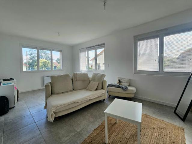 Vente Duplex 4 pièces 104 m2 Montelimar
