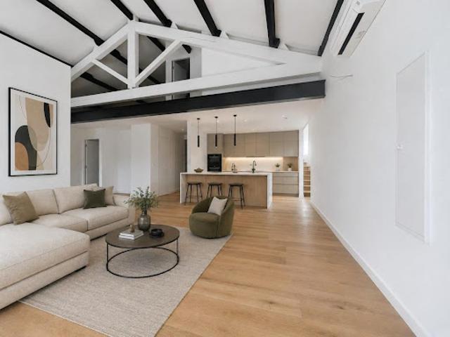 Vente Duplex 4 pièces 104.6 m2 Villeneuve les avignon