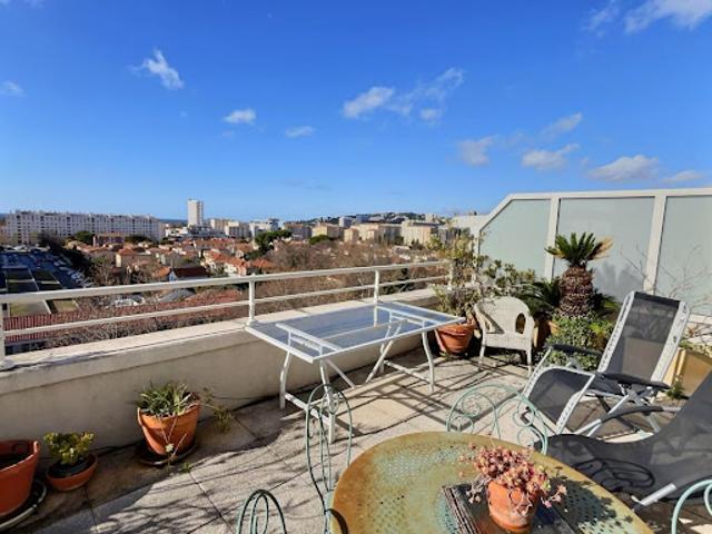 Vente Duplex 4 pièces 100 m2 Marseille 9ème