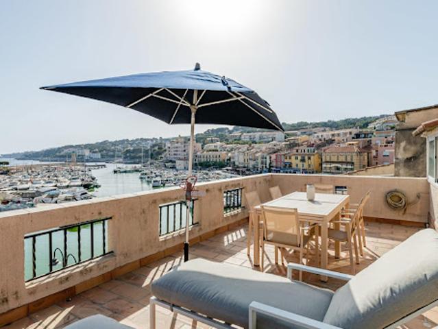 Vente Duplex 4 pièces 113.06 m2 Cassis