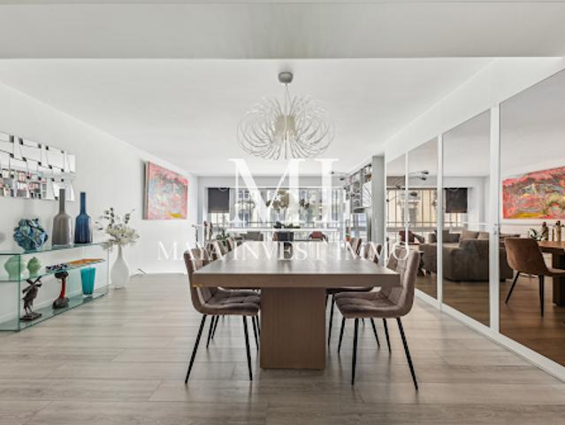 Vente Duplex 4 pièces 129.05 m2 Paris 17ème