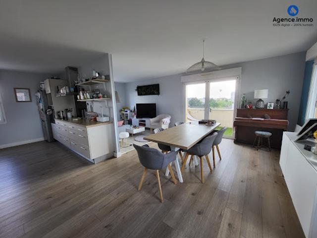 Vente Duplex 4 pièces 120 m2 Tours