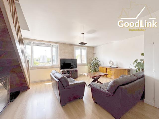 Vente Duplex 4 pièces 137.17 m2 Aubervilliers