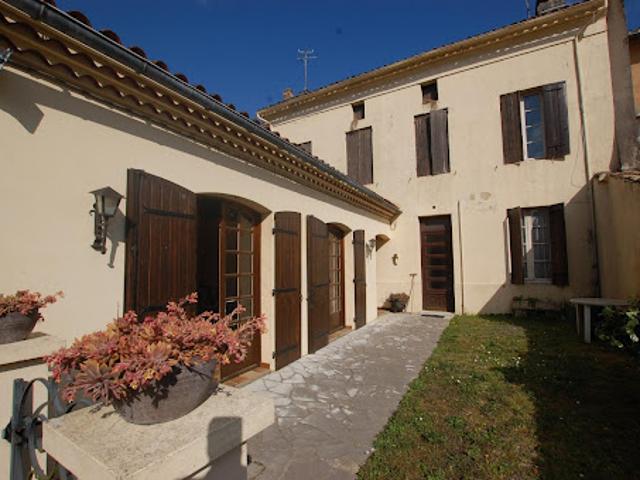Vente Duplex 4 pièces 130 m2 Etauliers