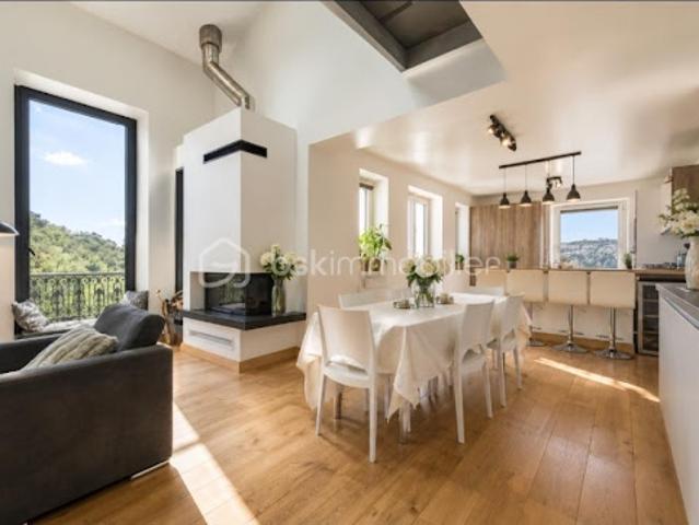Vente Duplex 4 pièces 132.77 m2 Nice