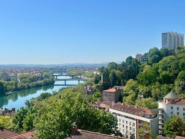 Vente Duplex 4 pièces 179.19 m2 Caluire et Cuire