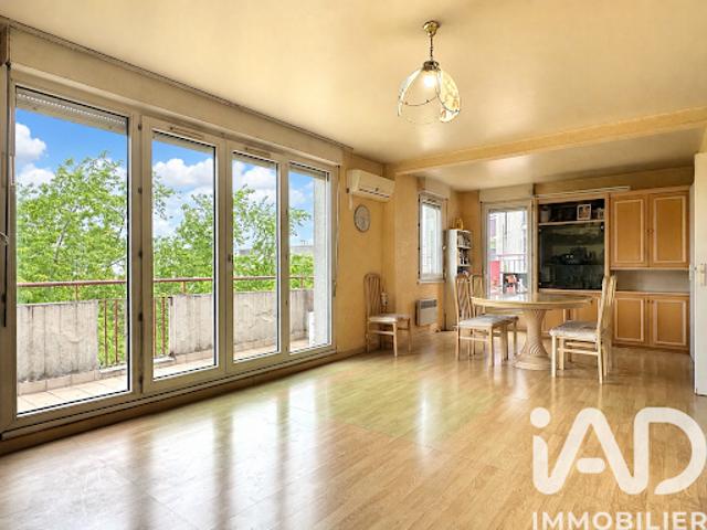 Vente Duplex 4 pièces 73 m2 La Courneuve