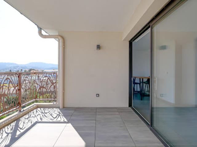 Vente Duplex 4 pièces 74 m2 Hyeres
