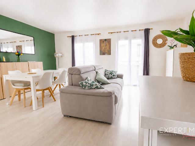 Vente Duplex 4 pièces 76.38 m2 Montigny le Bretonneux