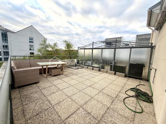 Vente Duplex 4 pièces 77 m2 Savigny le Temple
