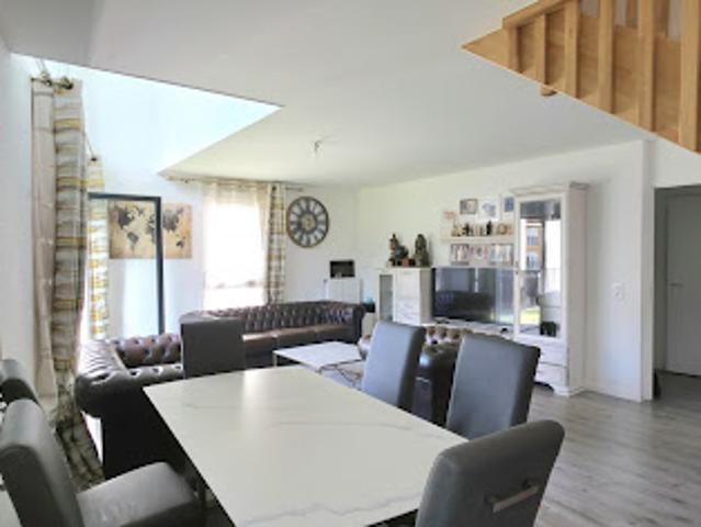 Vente Duplex 4 pièces 80 m2 Poissy
