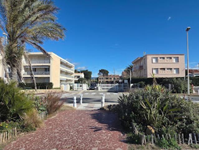 Vente Duplex 4 pièces 81 m2 Saint Cyr sur Mer