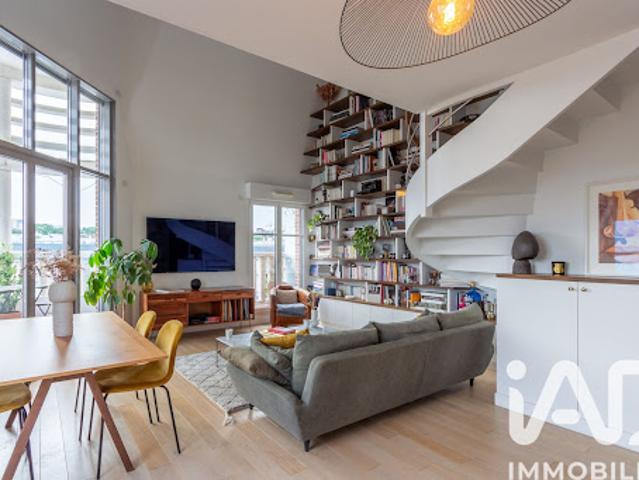Vente Duplex 4 pièces 82 m2 Puteaux