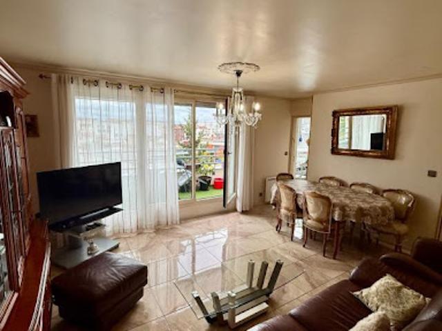 Vente Duplex 4 pièces 84 m2 La Courneuve