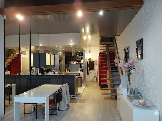 Vente Duplex 5 pièces 129 m2 Courbevoie