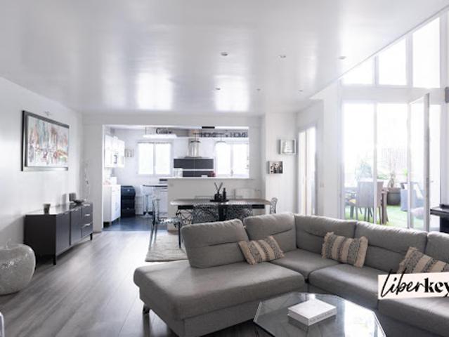 Vente Duplex 5 pièces 135 m2 Courbevoie