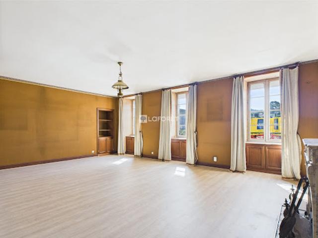 Vente Duplex 5 pièces 200.55 m2 Chateaulin