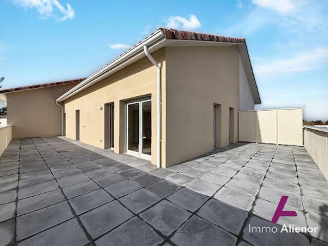 Vente Duplex 5 pièces 91.01 m2 Blanquefort